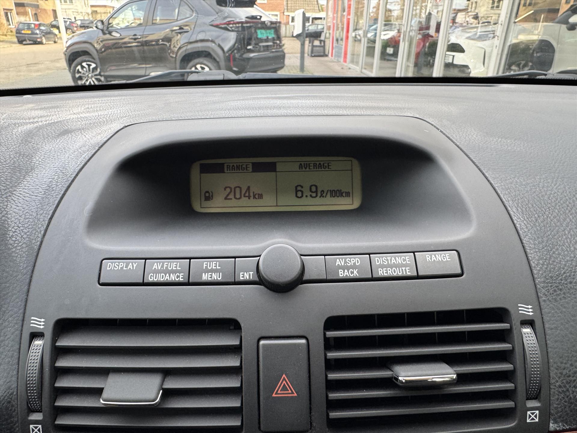 41528346-16.jpg