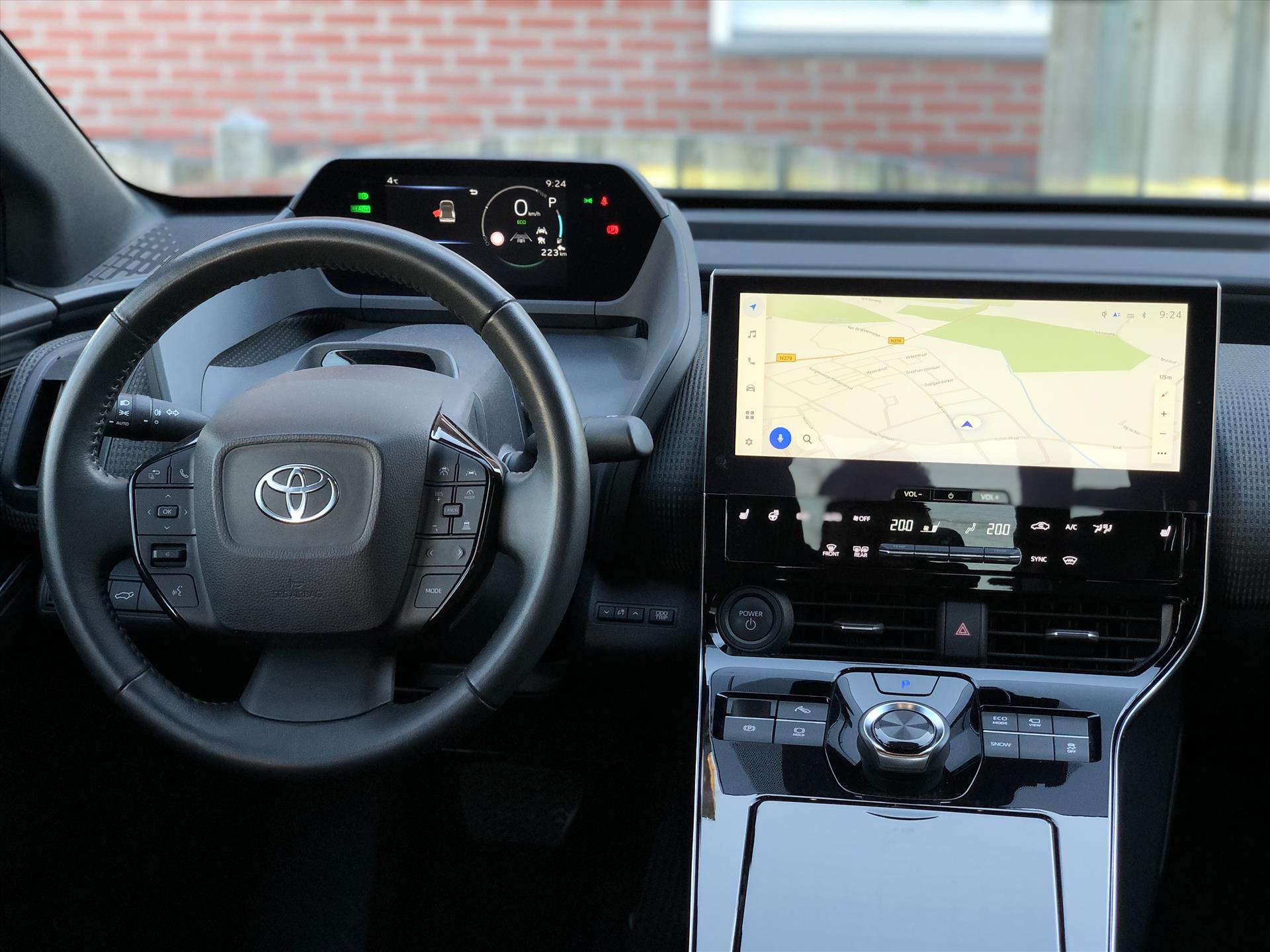 Toyota Bz4x 71,4 kWh 204pk Dynamic | Groot scherm, 360 Camera, Parkeersensoren, Elektrische achterklep, LED, Stoel + Stuurverwarming 42461226-17.jpg | Autobedrijf Gielen