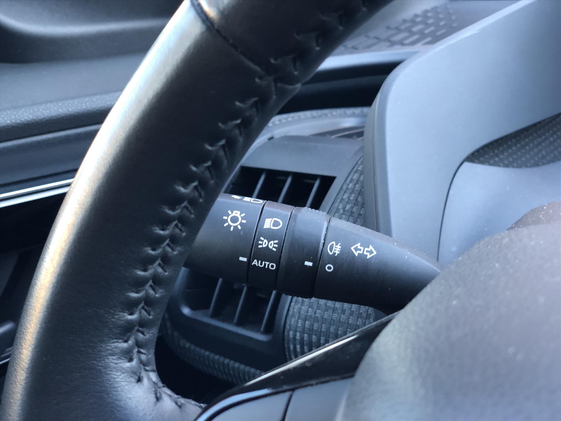 Toyota Bz4x 71,4 kWh 204pk Dynamic | Groot scherm, 360 Camera, Parkeersensoren, Elektrische achterklep, LED, Stoel + Stuurverwarming 42461226-29.jpg | Autobedrijf Gielen