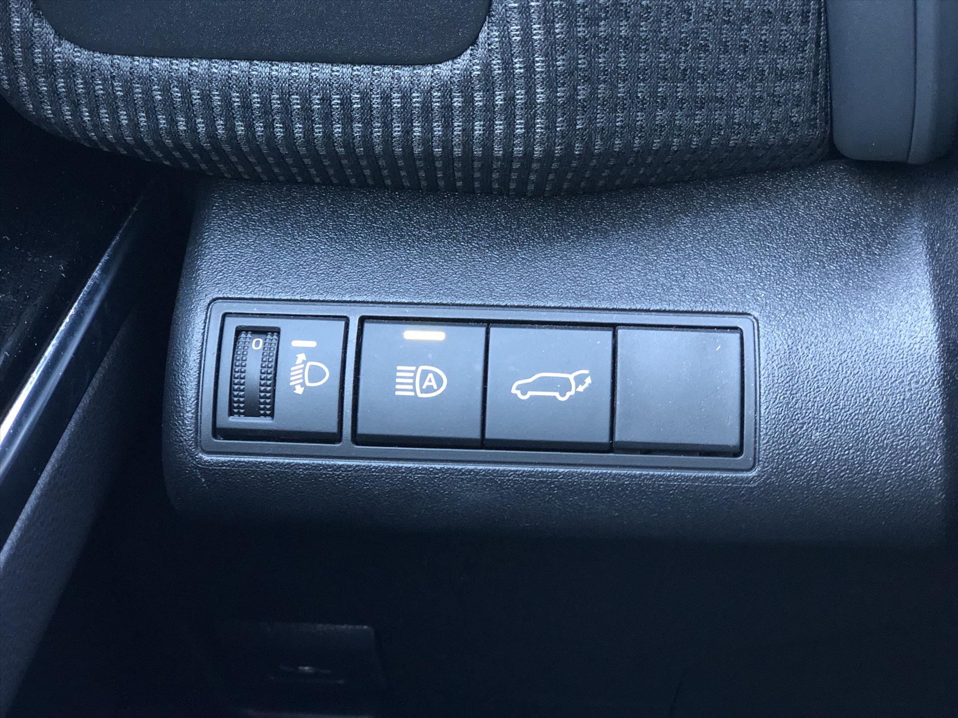 Toyota Bz4x 71,4 kWh 204pk Dynamic | Groot scherm, 360 Camera, Parkeersensoren, Elektrische achterklep, LED, Stoel + Stuurverwarming 42461226-31.jpg | Autobedrijf Gielen