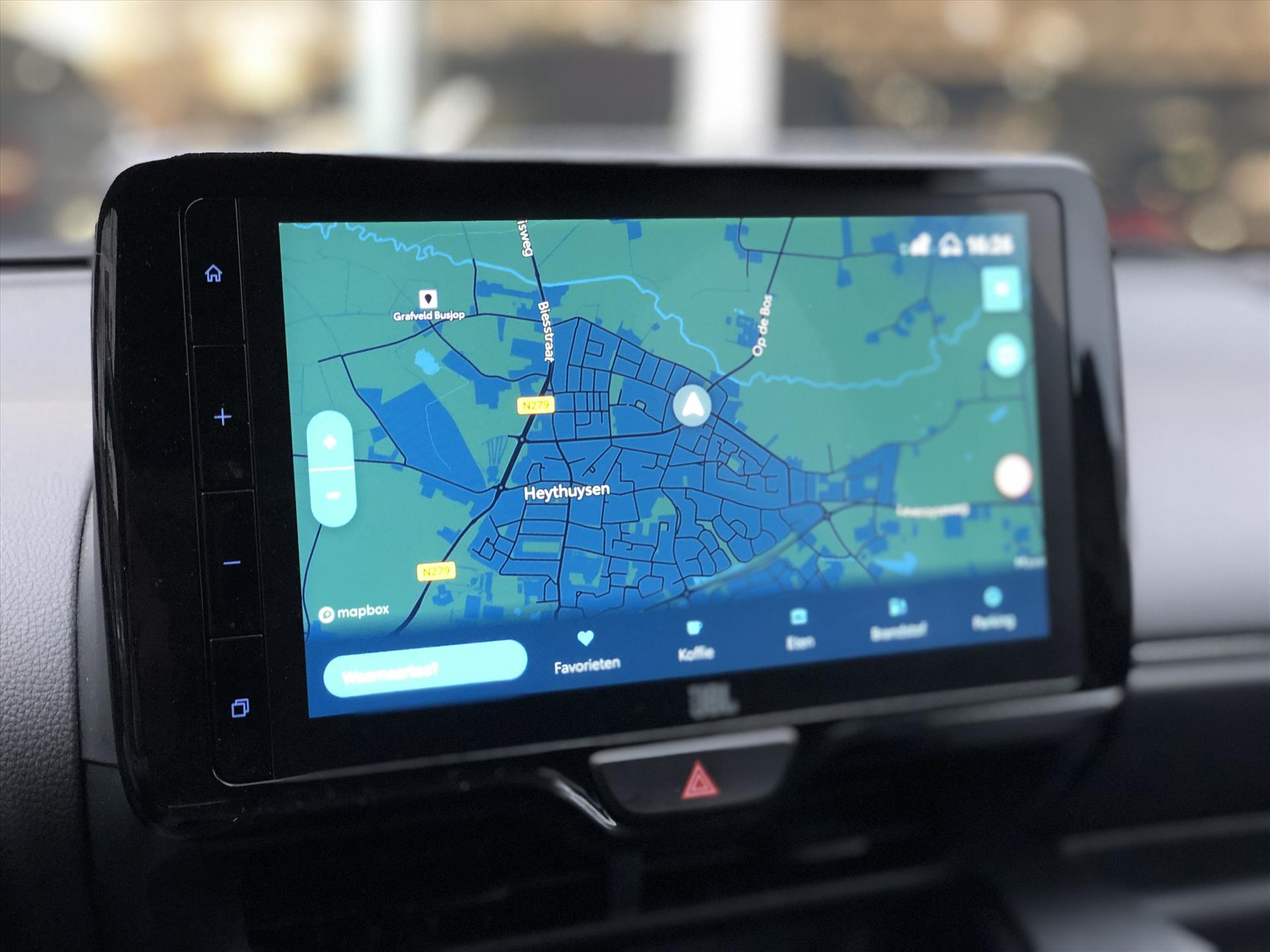 Toyota Yaris 1.5 Hybrid GR Sport | JBL, Dodehoekherkenning, Stoelverwarming, Smart connect, Dynamic Grey, Keyless, CarPlay, Half Leer 42532702-22.jpg | Autobedrijf Gielen