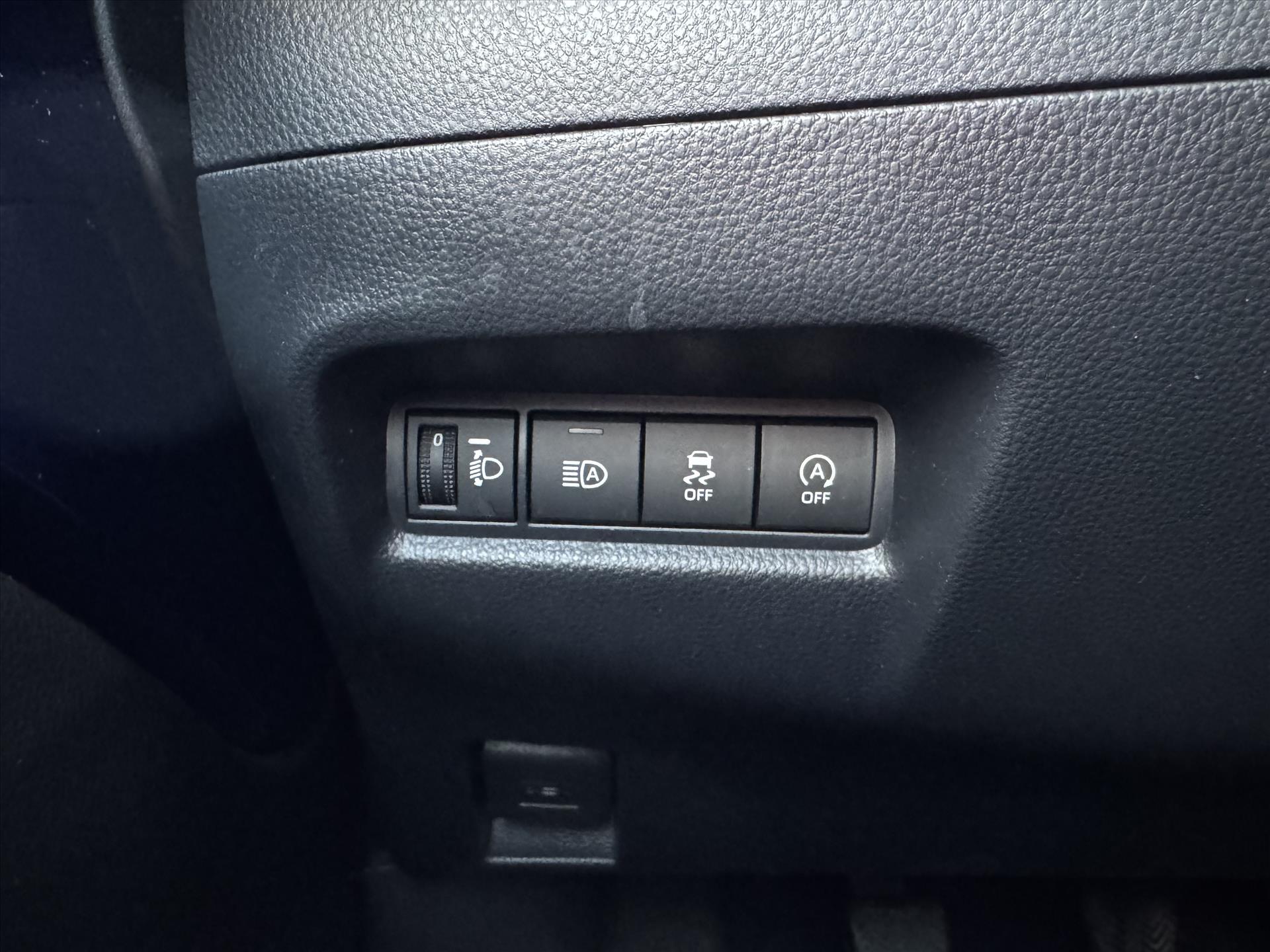 42707836-27.jpg