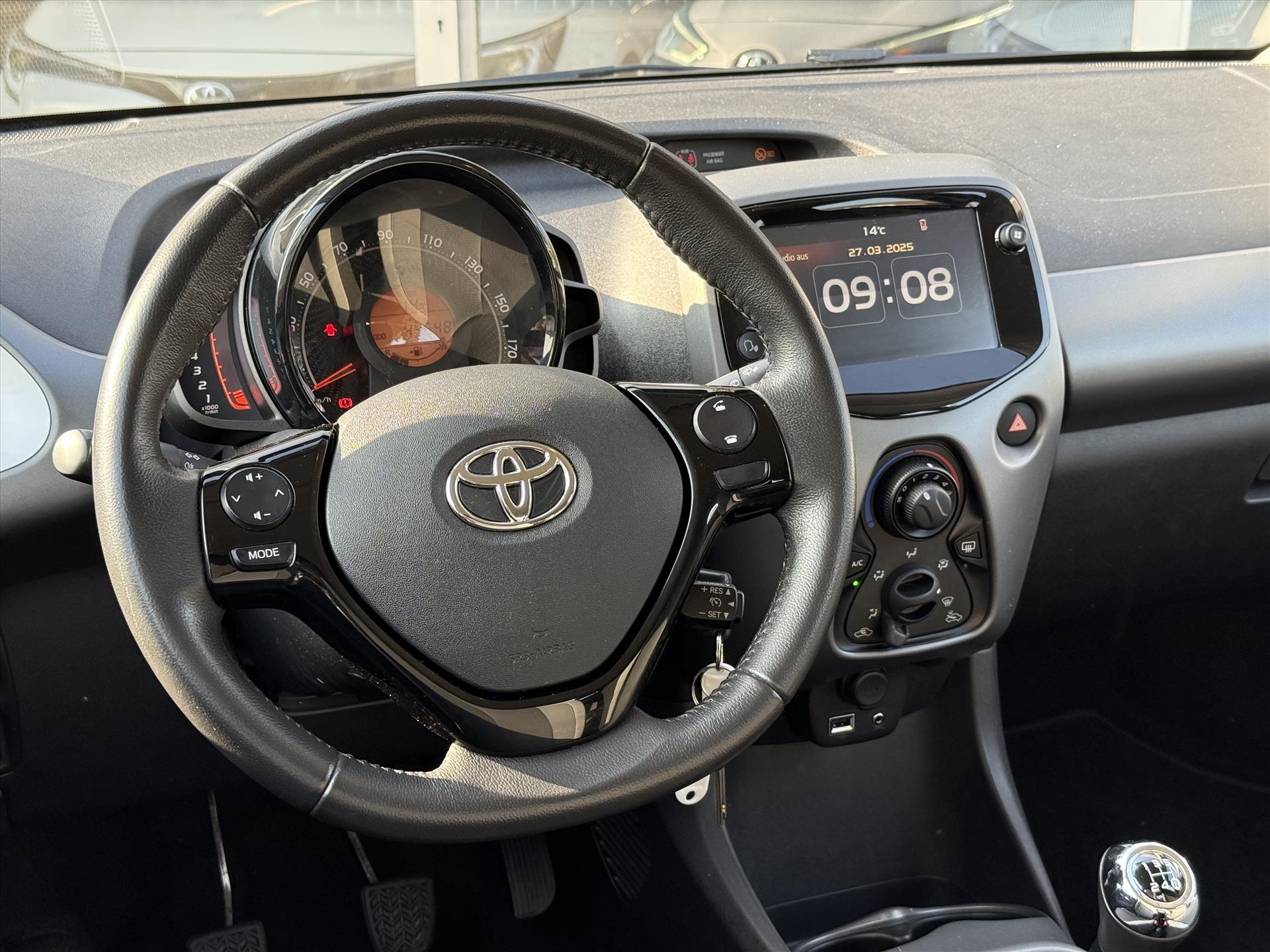 43684258-11.jpg
