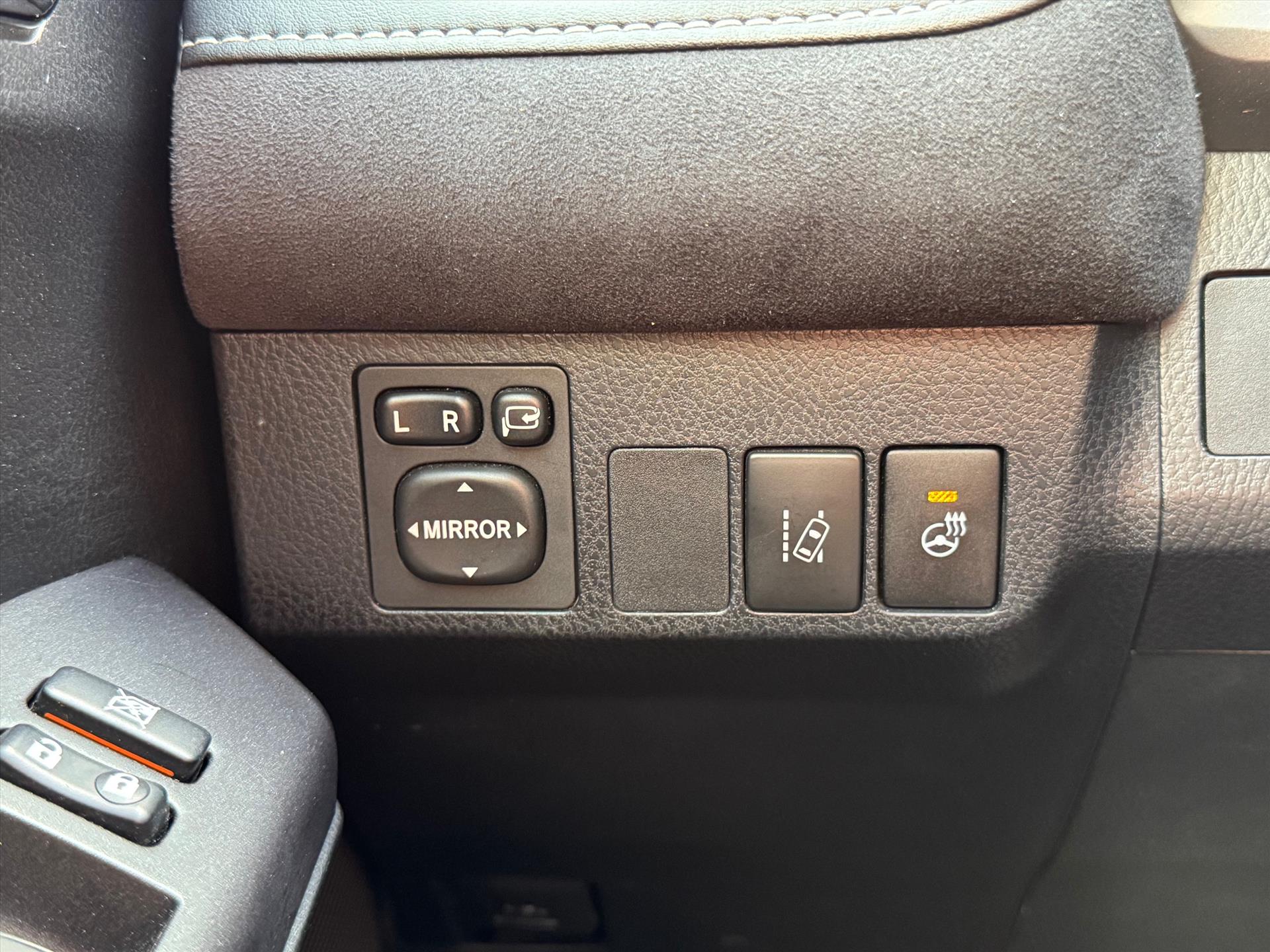44674677-36.jpg