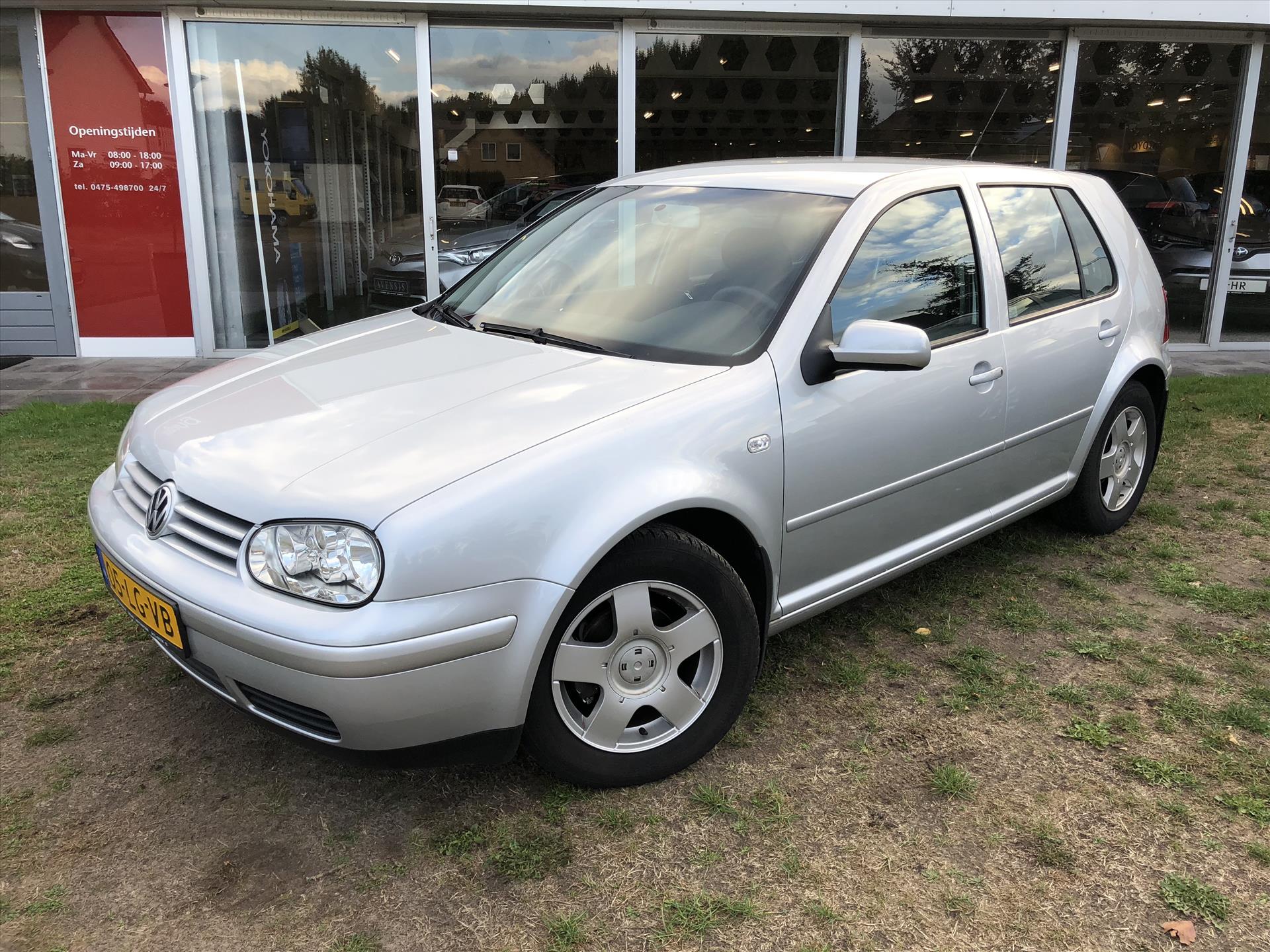 22097638