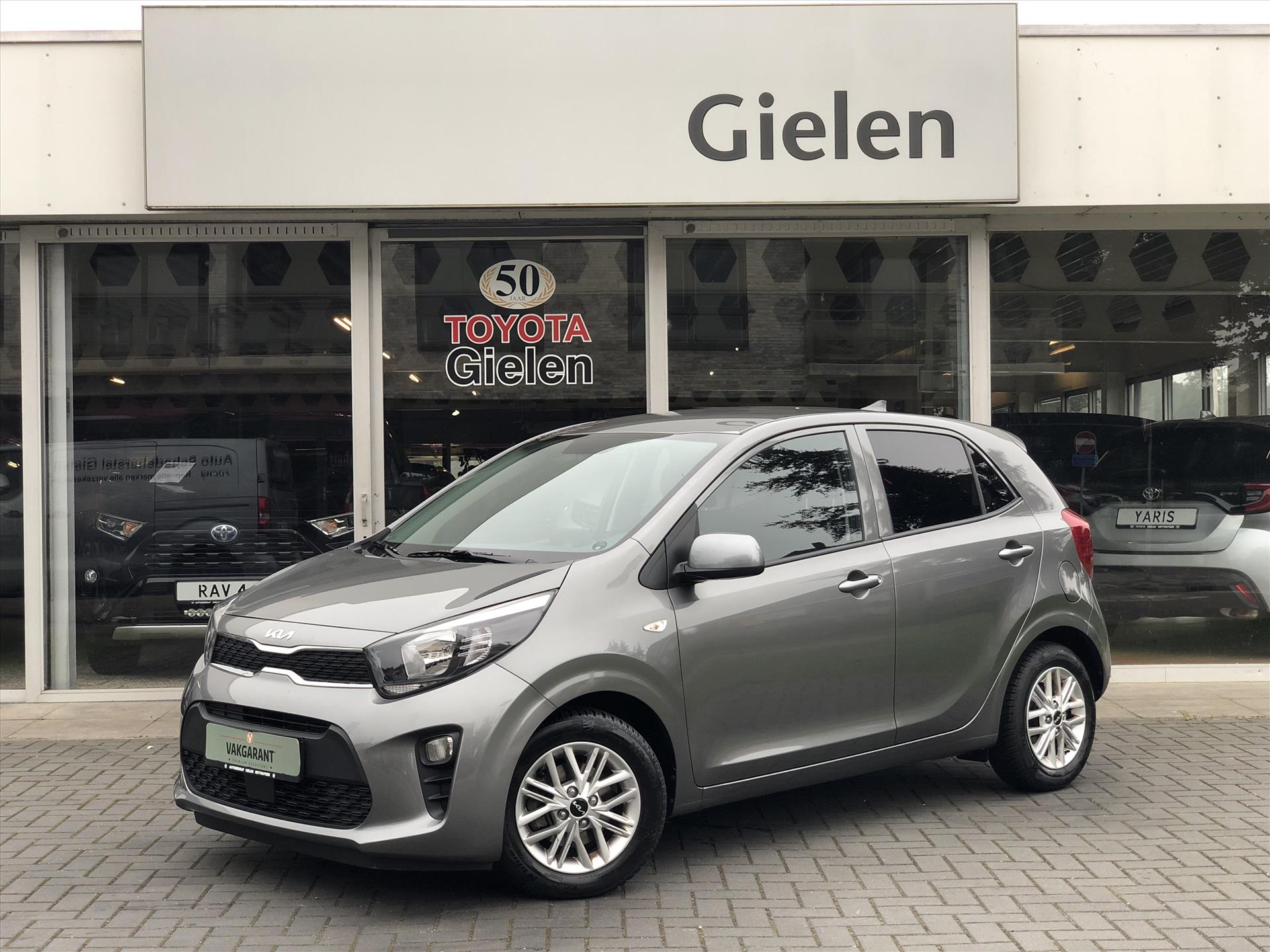 Kia Picanto 1.0 Dream Team | Navigatie, Apple CarPlay/Android Auto, Stoel + Stuurverwarming, Parkeercamera, Lichtmetalen velgen 40334131-0.jpg | Autobedrijf Gielen