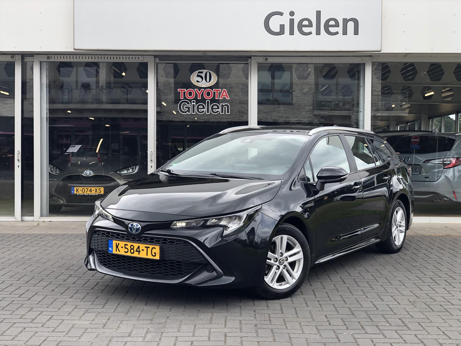 Toyota Corolla Touring Sports 1.8 Hybrid Active | Apple CarPlay/Android Auto, LED, Lichtmetalen velgen, Parkeercamera 45431700-0.jpg | Autobedrijf Gielen